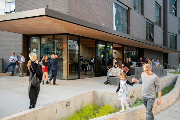 Gesch�ftshaus in Portland von Skylab Architecture