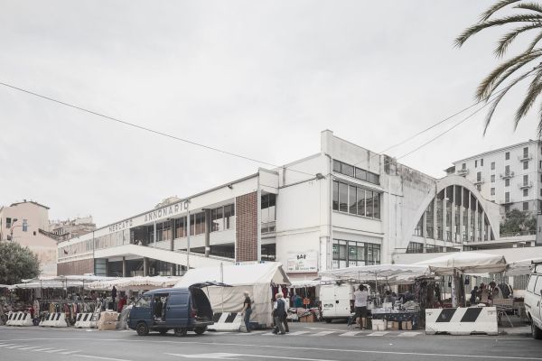 Markthallen-Umbau in San Remo von Calvi Ceschia Vigan