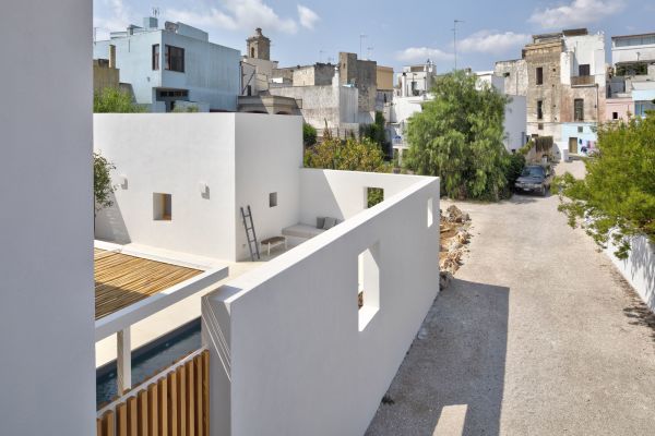 Wohnhaus in Apulien von DOS architects