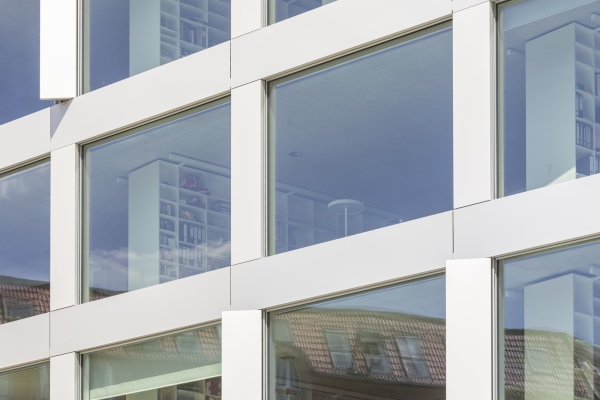 Suhrkamp-Haus in Berlin von Roger Bundschuh und Kinzo