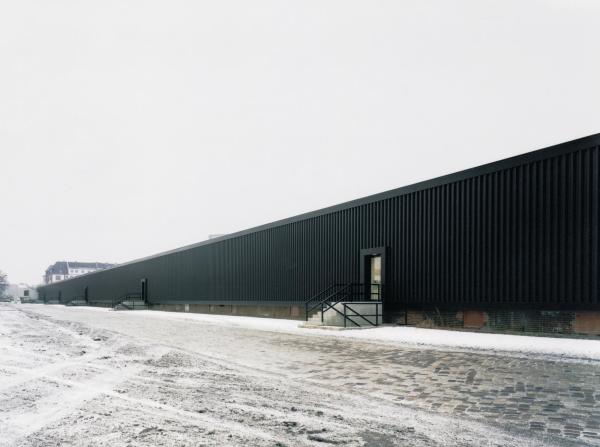 Candida Hfer, Rieck-Hallen, 2004