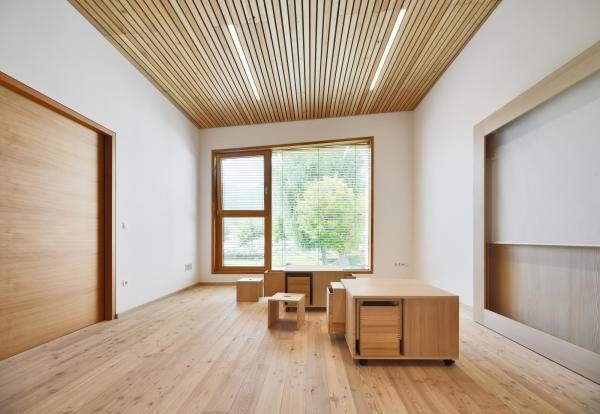 Kindergarten in Schluderns von Roland Baldi Architects