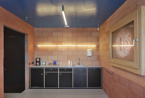 Antwerpen-Luchtbal: Mitarbeiterkche und Pausenraum