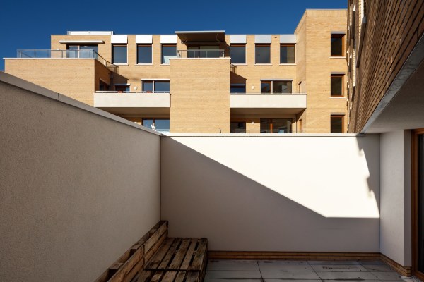 Mixed-Use in Gent von De Smet Vermeulen Architecten