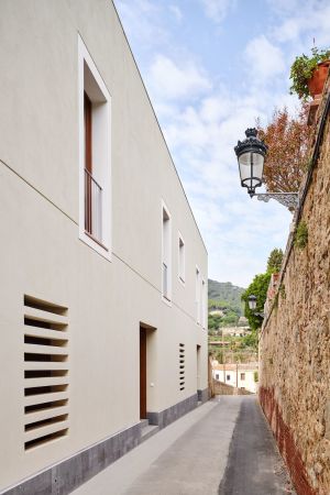 Wohnungsbau von Twobo + Luis Twose