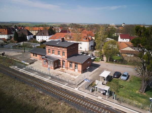2. Preis Bauen im Bestand: Revitalisierung des Bahnhofs Grfentonna, Michael Gpfert (Erfurt)