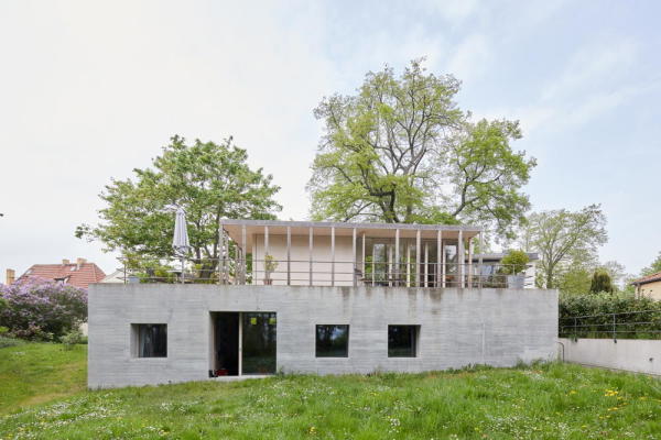 Sonderpreis: Wohnhaus in Werder (Havel), Jurek Brggen und Sebastian Sailer (Potsdam)