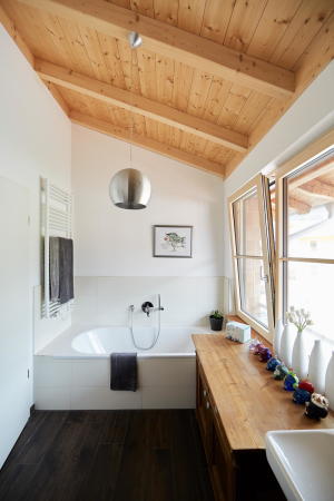 2. Preis Neubau: Zwei Holzh�user in Schleching, Anja und Andrea Aicher (Halfing)