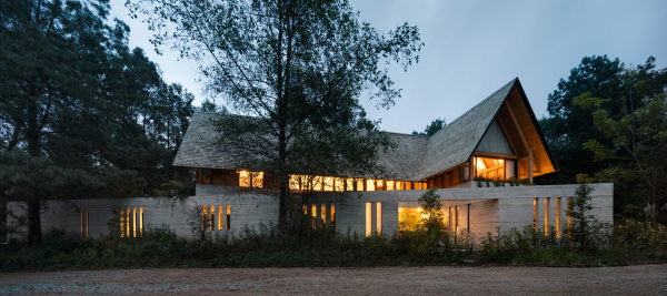 Villa von Estudio MMX im mexikanischen Av�ndaro