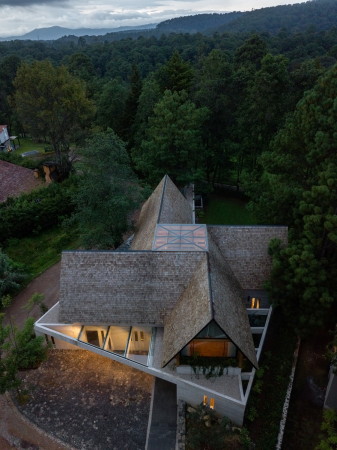 Villa von Estudio MMX im mexikanischen Av�ndaro