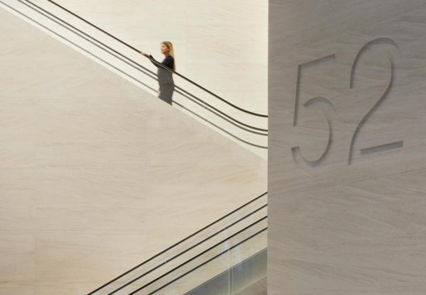 Brohochhaus von KPF in London