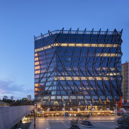 Brogebude von Fletcher Priest in London