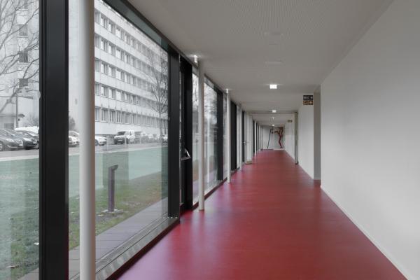 Sporthalle in Berlin von Schulz und Schulz