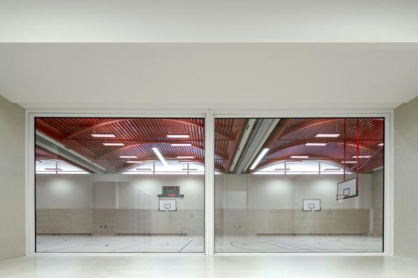 Sporthalle in Berlin von Schulz und Schulz