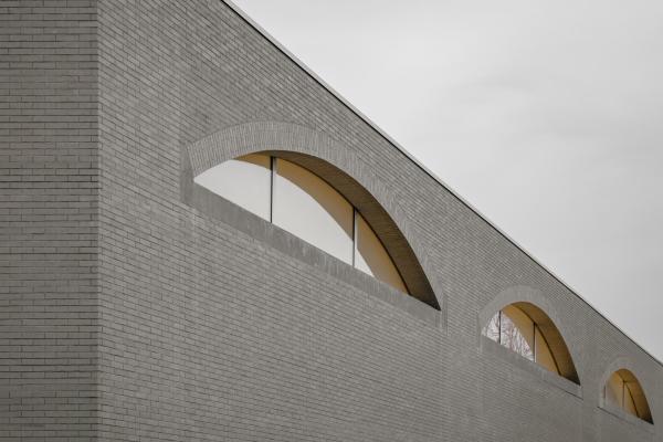 Sporthalle in Berlin von Schulz und Schulz