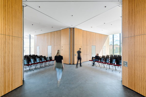 Pfarrzentrum von Atelier Brckner