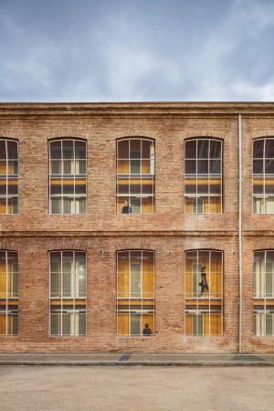 Fabrikumbau in Barcelona von Rold�n + Berengu�