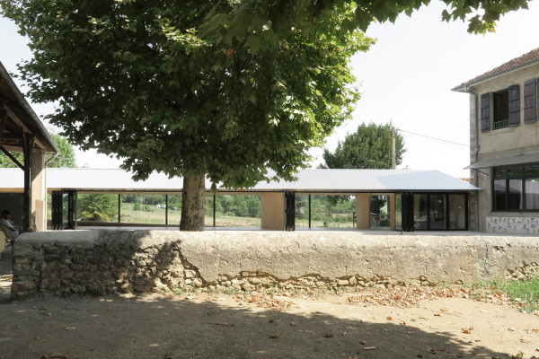 E26 (Speisesaal einer Schule), Montbrun-Bocage, FR, Architekten: BAST