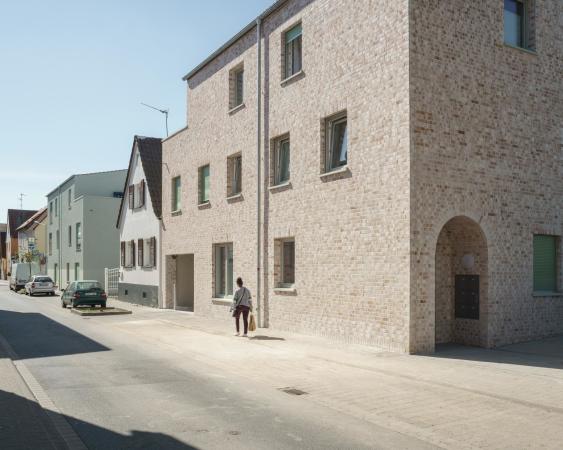 Wohnanlage von Baur & Latsch in Rsselsheim