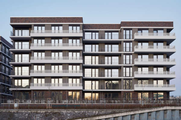 Wohnblock in Berlin von Cramer Neumann Architekten