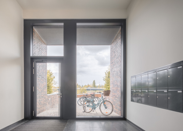 Wohnblock in Berlin von Cramer Neumann Architekten