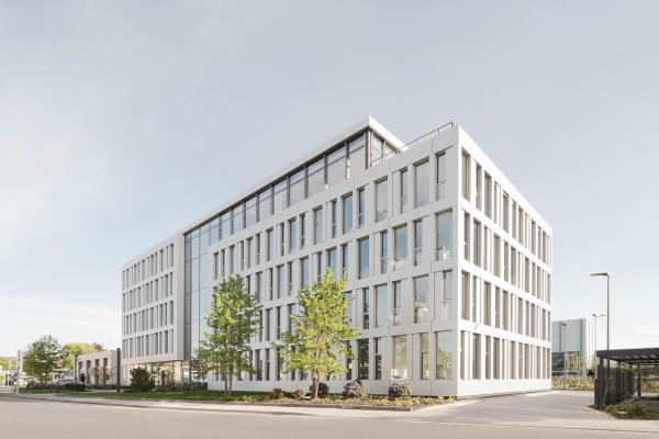 Brogebude von Heinle, Wischer und Partner in Neuss