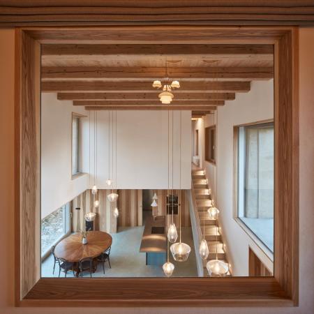 Verwandlung eines Hauses in Tschechien von ORA