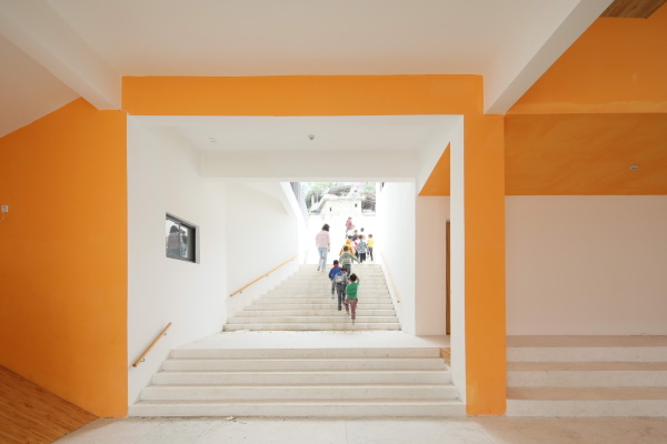 Kindergarten in Sichuan von Atelier Y