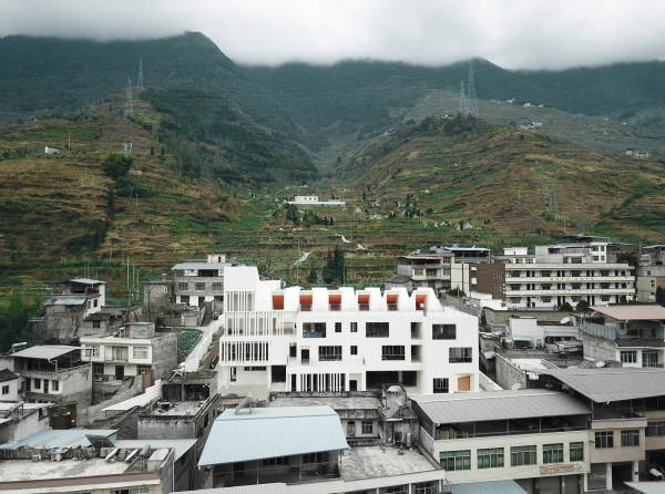 Kindergarten in Sichuan von Atelier Y