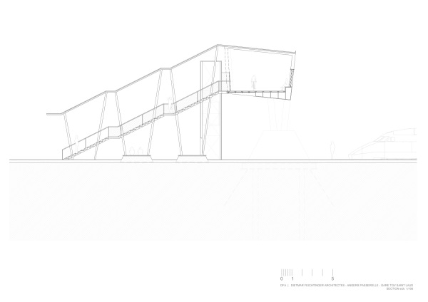 Schnitt, Treppe zum Bahnsteig