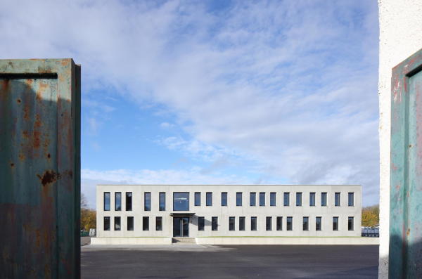 Baubetriebshof in Neu-Ulm von Hochstrasser Architekten