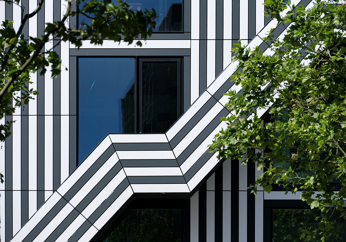 Ausflug ins Dreidimensionale - Bürobau in Amsterdam von Thonik und MMX