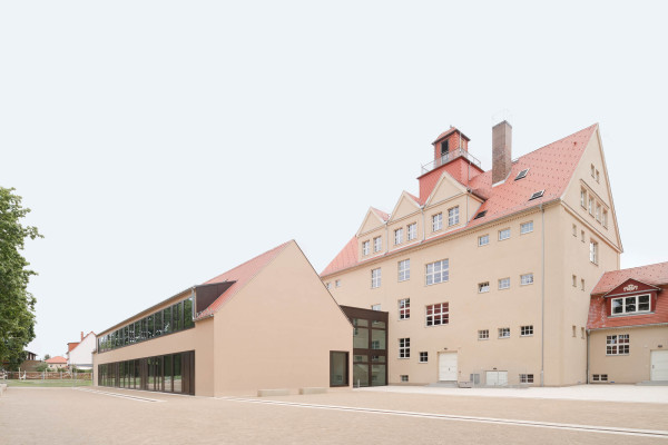 Heinle, Wischer und Partner in Dresden-Hellerau