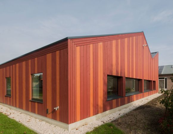 Scheune mit Pool bei Tilburg von Jan Couwenberg