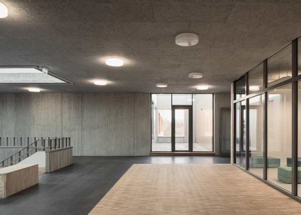 Grundschule in Potsdam von SEHW