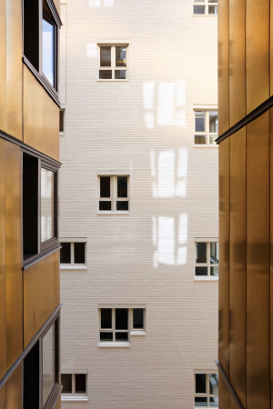 Wohn-und Geschftshaus in Paris von SOA