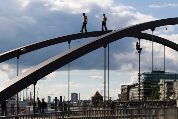 aus der Fotoarbeit von Erik-Jan Ouwerkerk: Niederbaumbrcke in Hamburg, 2010