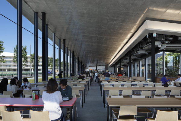 Universittsgebude bei Osaka von Mitsubishi Jisho Sekkei