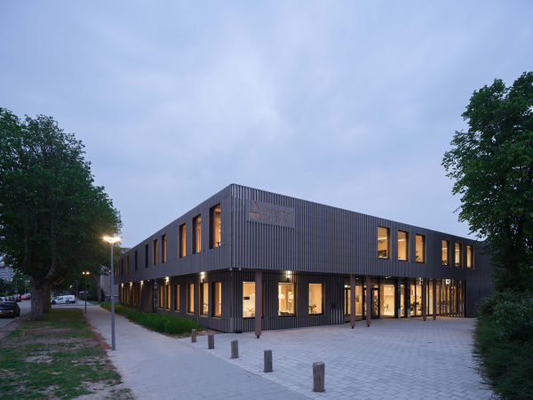 Grundschule von SeARCH