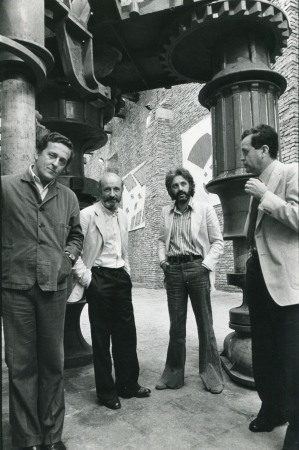 1975 wurde die Biennale zum internationalen Labor, das der Stucky-Mhle auf Giudecca gewidmet war. Von links: Carlo Ripa di Meana, Vittorio Gregotti, Luca Ronconi und Giacomo Gambetti, Foto: Lorenzo Capellini