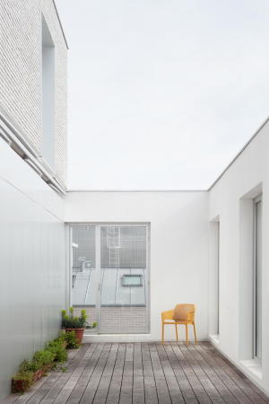 Wohnheim in Paris von Lambert Lnack