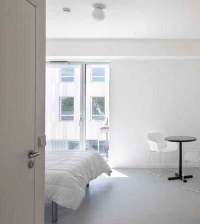 Wohnheim in Paris von Lambert Lnack