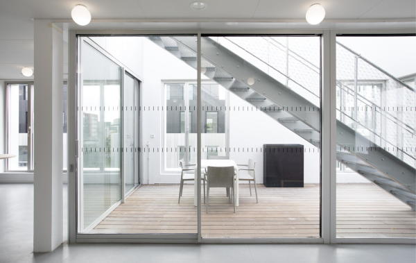 Wohnheim in Paris von Lambert Lnack