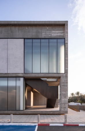 Kulturzentrum bei Tel Aviv von A. Lerman Architects