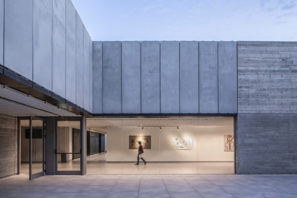 Kulturzentrum bei Tel Aviv von A. Lerman Architects