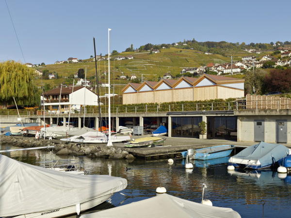 Bootswerft in Cully von localarchitecture