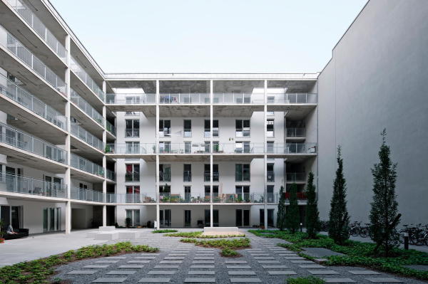 Wohnungsbau in Berlin-Neuklln von EM2N