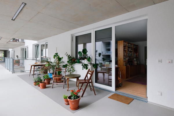 Wohnungsbau in Berlin-Neuk�lln von EM2N