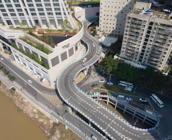 1,1 Millionen Quadratmeter von Safdie Architects