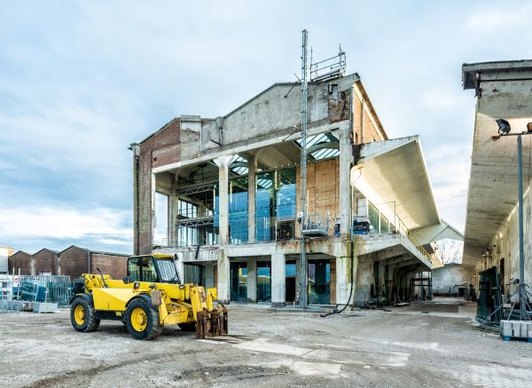 W�hrend der Bauphase ...